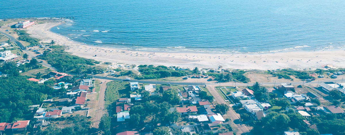 Car Hire Montevideo Airport near me